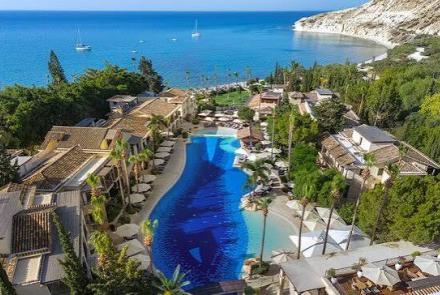 columbian-pool